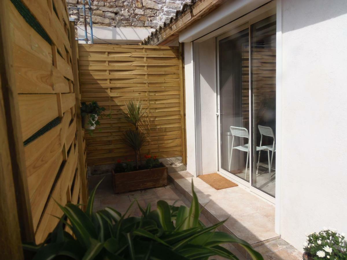 Ferienwohnung Joli Mazet Entre Montpellier Et Nimes Aimargues Exterior foto